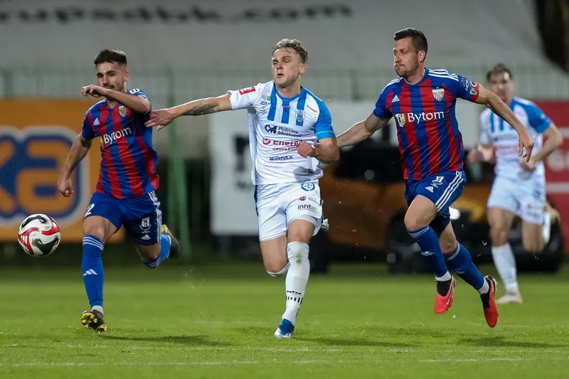 Stomil Olsztyn - Polonia Bytom (14)