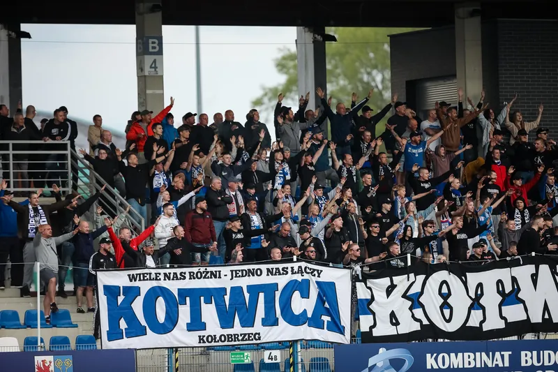 Kotwica Kołobrzeg - Stomil Olsztyn (10)
