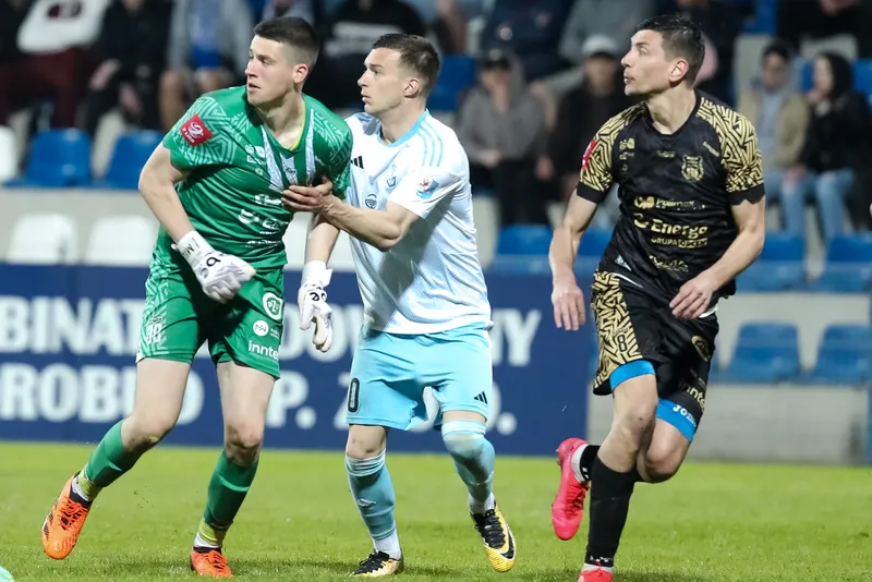 Kotwica Kołobrzeg - Stomil Olsztyn (80)
