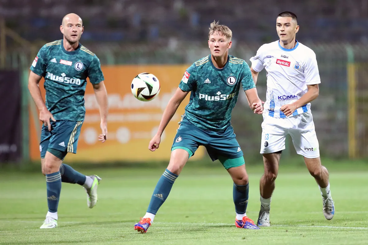 Stomil Olsztyn - Legia II Warszawa (Zdjęcia)