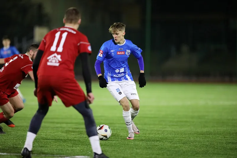 Stomil Olsztyn przegrał 0:6 z Wdą Świecie