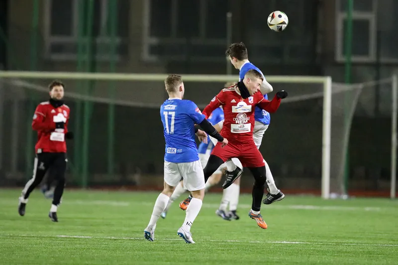 Stomil Olsztyn przegrał 0:6 z Wdą Świecie