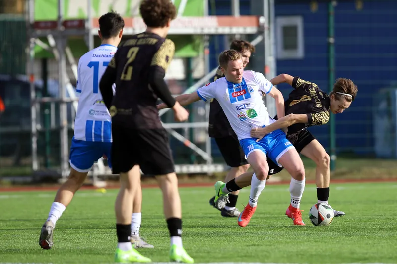 Stomil Olsztyn wygrał 4:0 ze Stomilem II Olsztyn