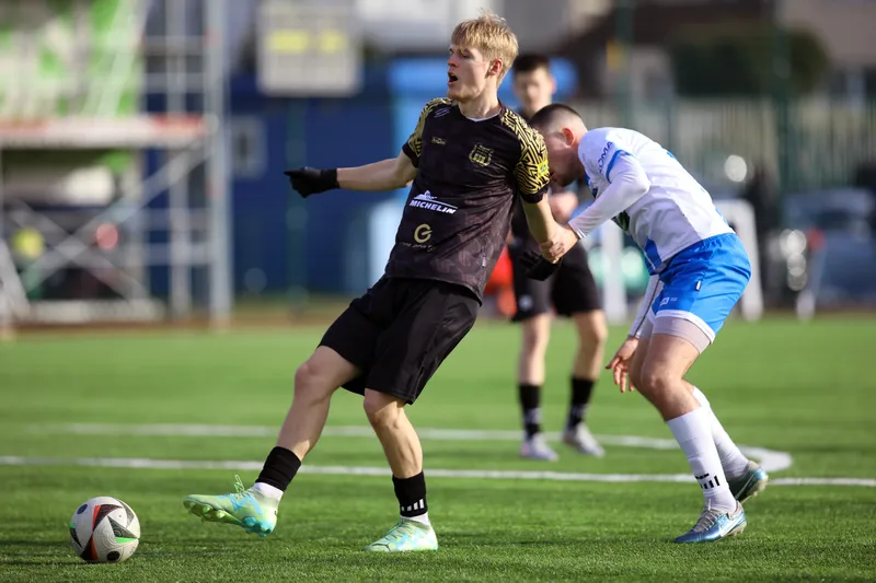 Stomil Olsztyn wygrał 4:0 ze Stomilem II Olsztyn