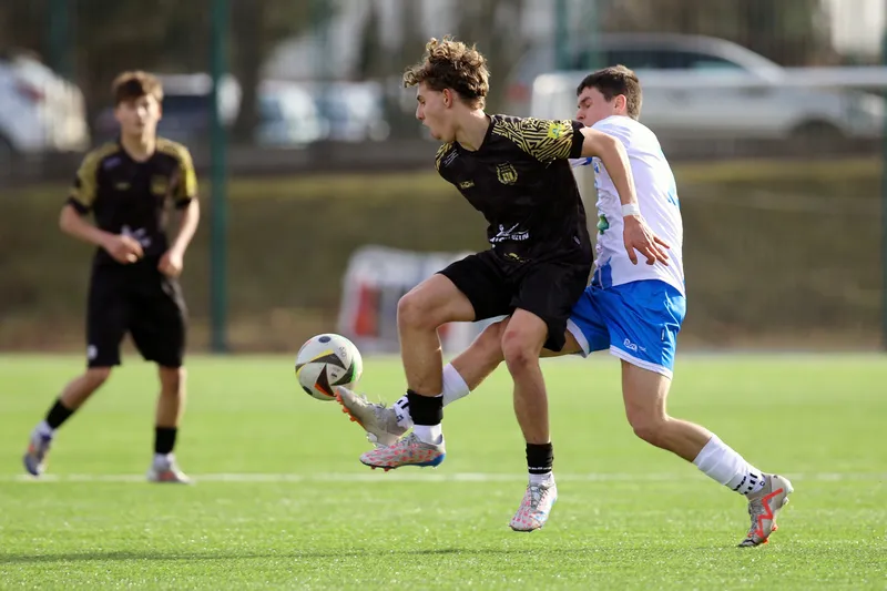 Stomil Olsztyn wygrał 4:0 ze Stomilem II Olsztyn