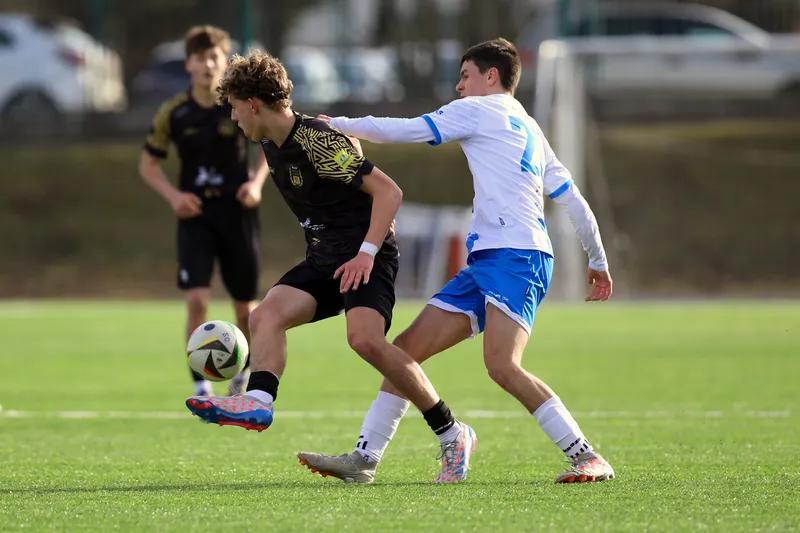 Stomil Olsztyn wygrał 4:0 ze Stomilem II Olsztyn
