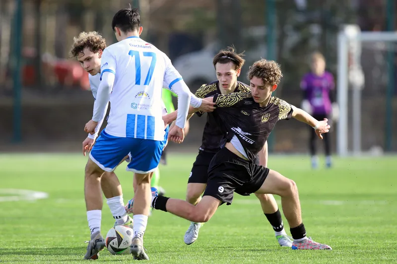 Stomil Olsztyn wygrał 4:0 ze Stomilem II Olsztyn