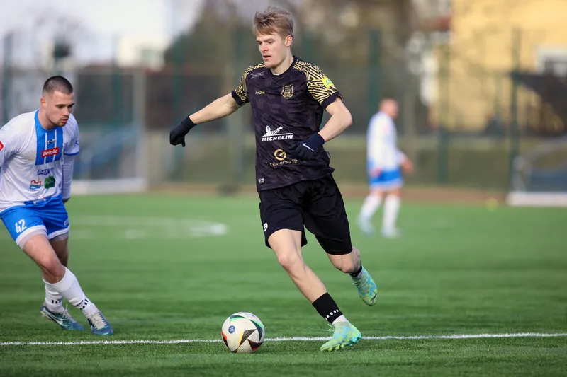 Stomil Olsztyn wygrał 4:0 ze Stomilem II Olsztyn