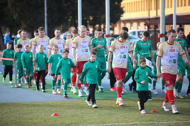 Fotorelacja z meczu Warta Sieradz - Stomil Olsztyn 1:0