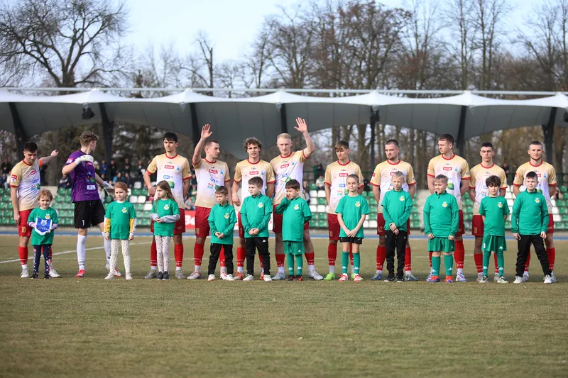 Fotorelacja z meczu Warta Sieradz - Stomil Olsztyn 1:0