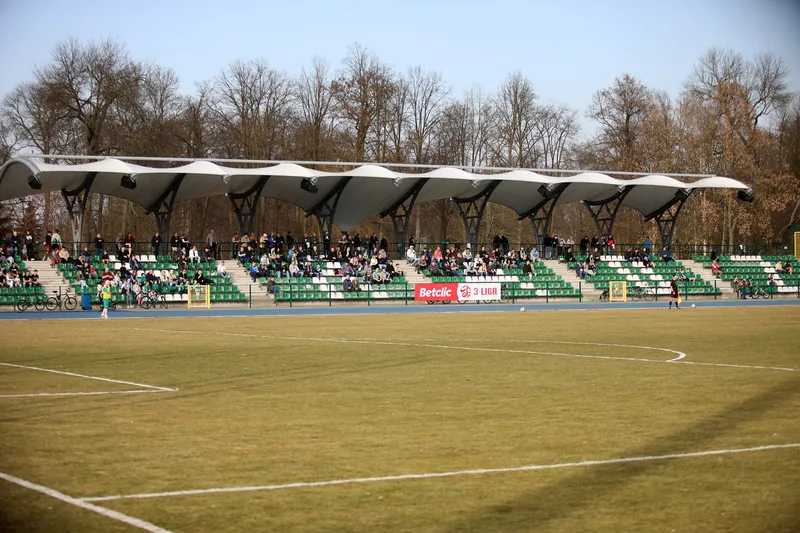 Fotorelacja z meczu Warta Sieradz - Stomil Olsztyn 1:0