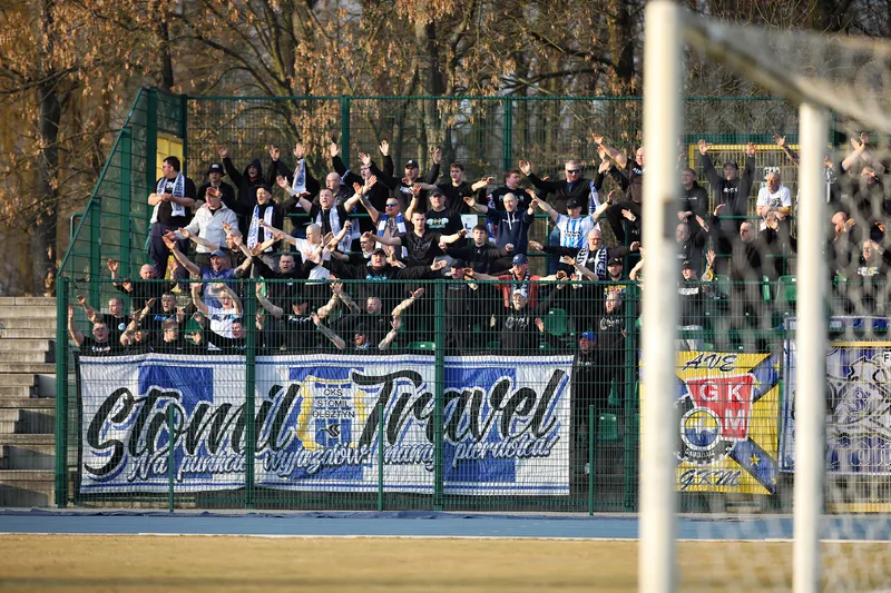 Fotorelacja z meczu Warta Sieradz - Stomil Olsztyn 1:0