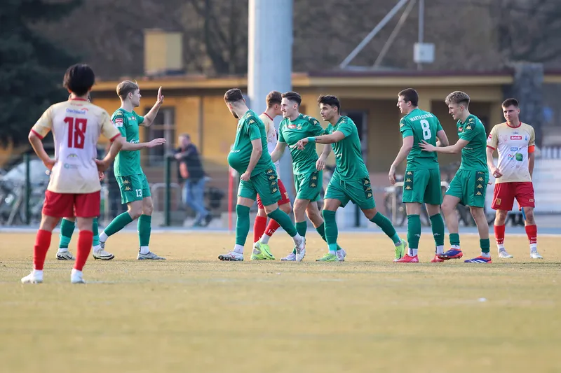 Fotorelacja z meczu Warta Sieradz - Stomil Olsztyn 1:0