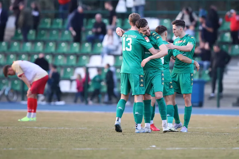 Fotorelacja z meczu Warta Sieradz - Stomil Olsztyn 1:0