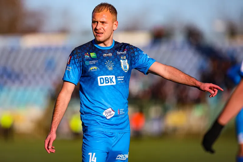 E97A8719