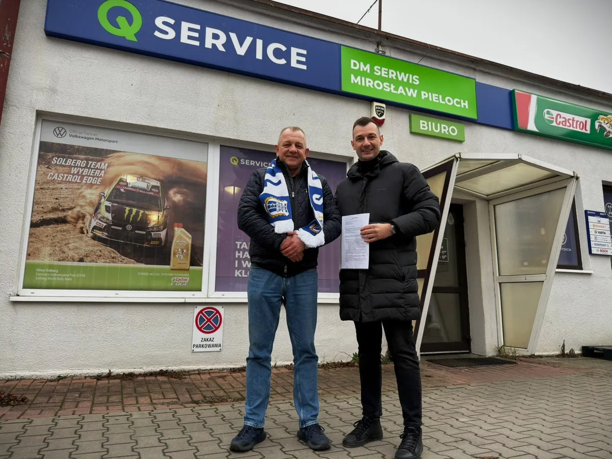 DM Serwis dołącza do biało-niebieskiej rodziny!