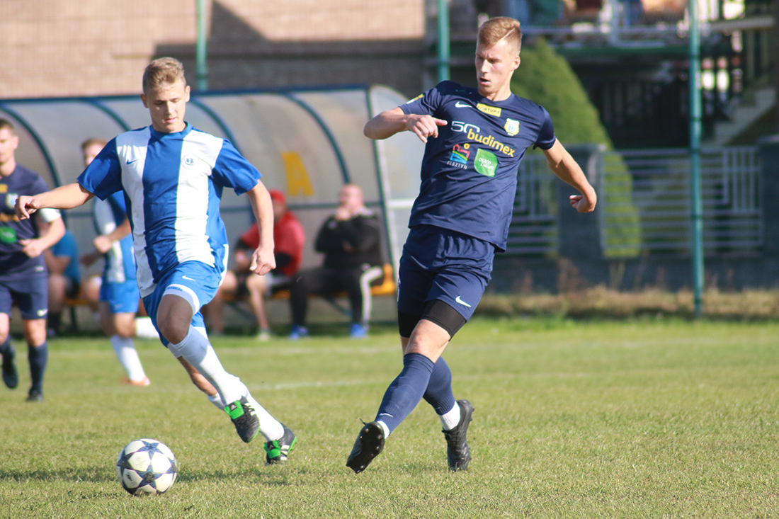 Awans rezerw do ćwierćfinału | Barkas Tolkmicko - Stomil II 2:5