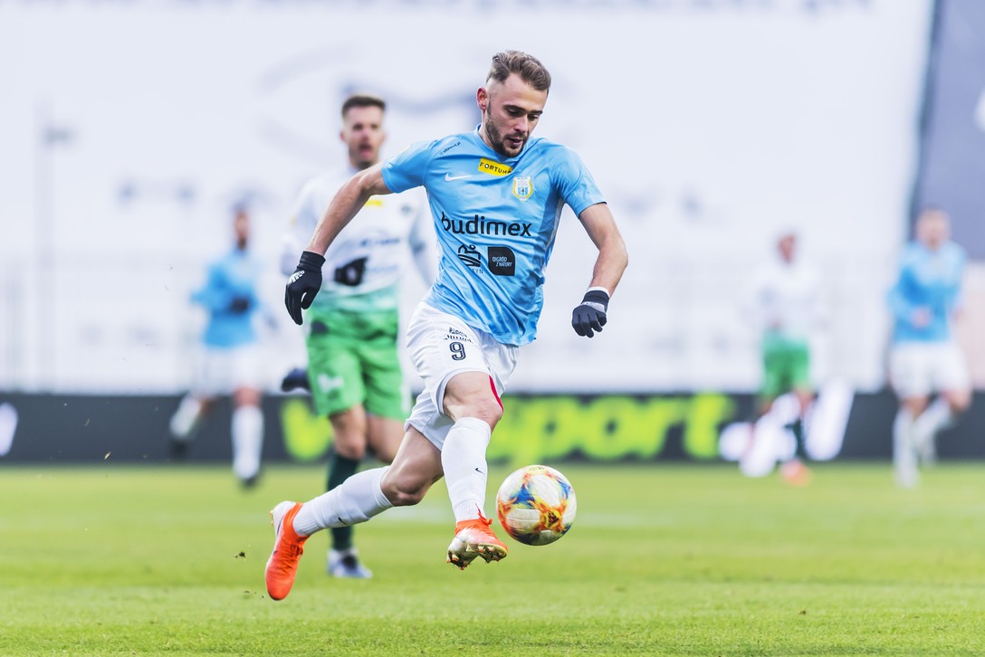 Biało-niebieskie sto lat: Szymon Sobczak