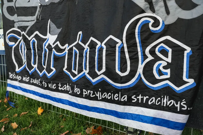 Sokół Ostróda - Stomil Olsztyn [ZDJĘCIA] — zdjęcie 23
