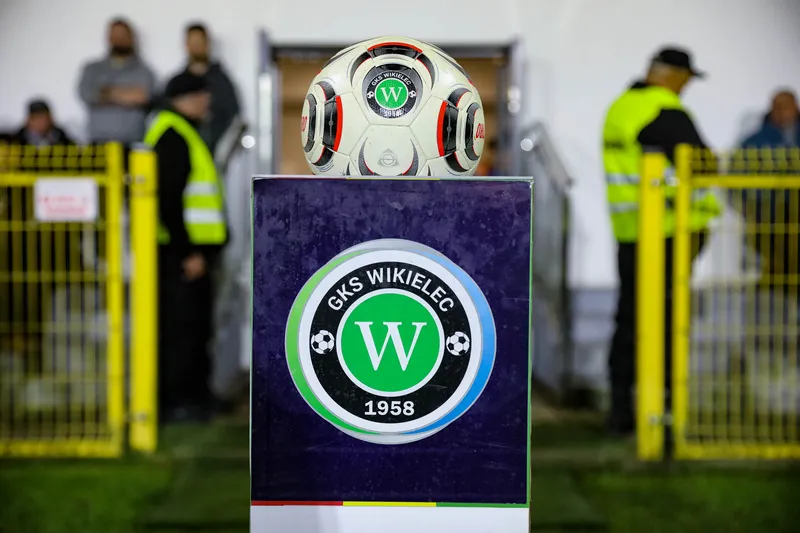 GKS Wikielec - Stomil Olsztyn [FOTORELACJA] — zdjęcie 15