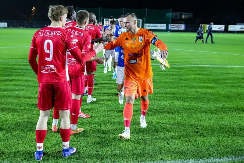 GKS Wikielec - Stomil Olsztyn [FOTORELACJA] — zdjęcie 16
