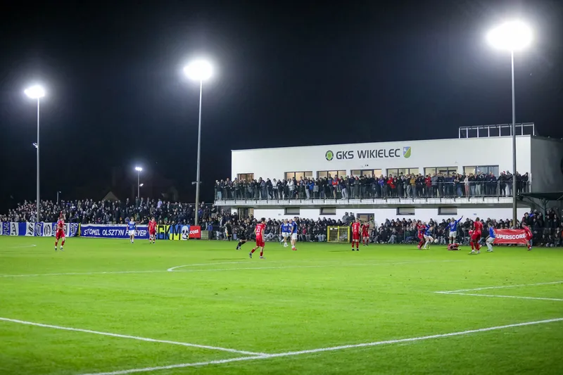 GKS Wikielec - Stomil Olsztyn [FOTORELACJA] — zdjęcie 32