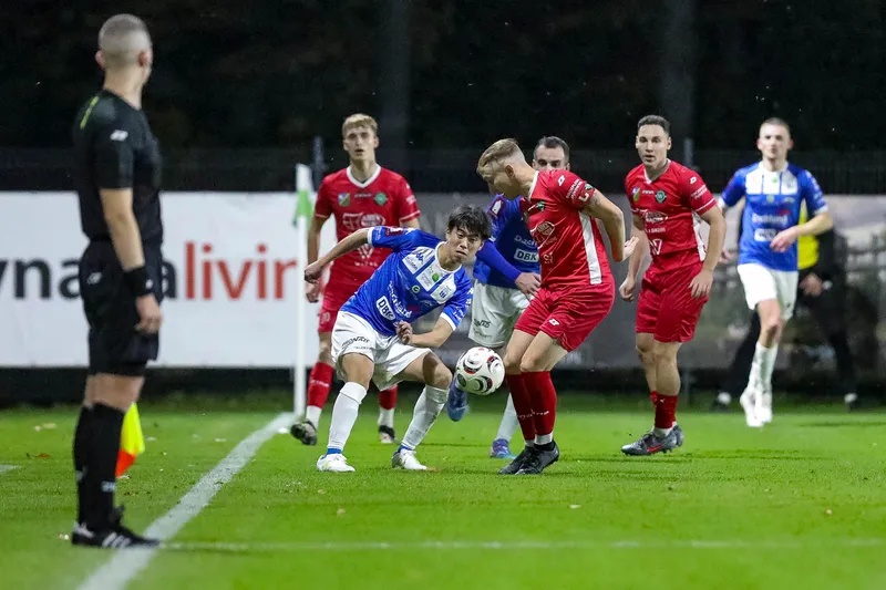 GKS Wikielec - Stomil Olsztyn [FOTORELACJA] — zdjęcie 45