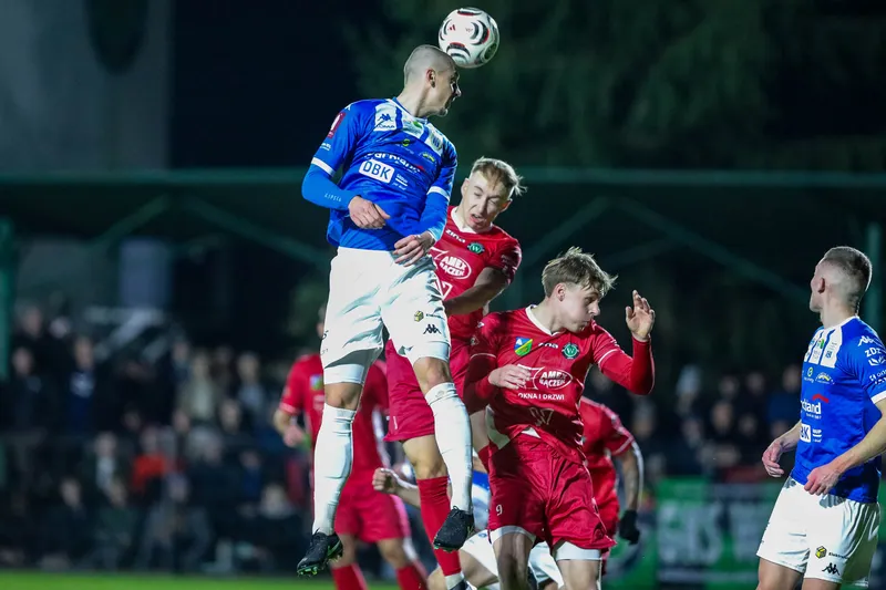 GKS Wikielec - Stomil Olsztyn [FOTORELACJA] — zdjęcie 55