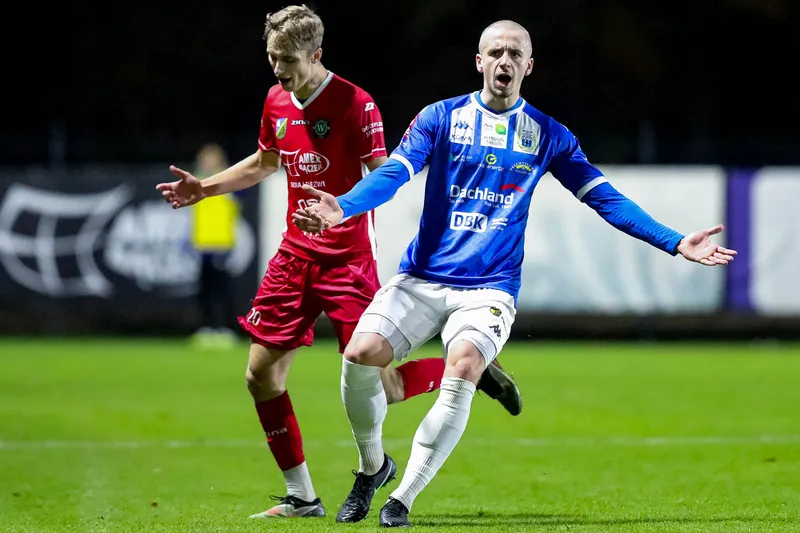 GKS Wikielec - Stomil Olsztyn [FOTORELACJA] — zdjęcie 59