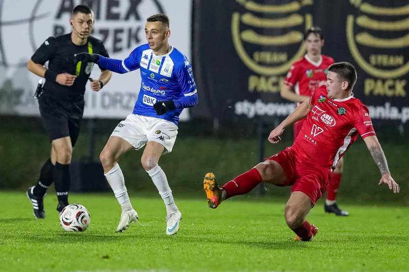GKS Wikielec - Stomil Olsztyn [FOTORELACJA] — zdjęcie 93