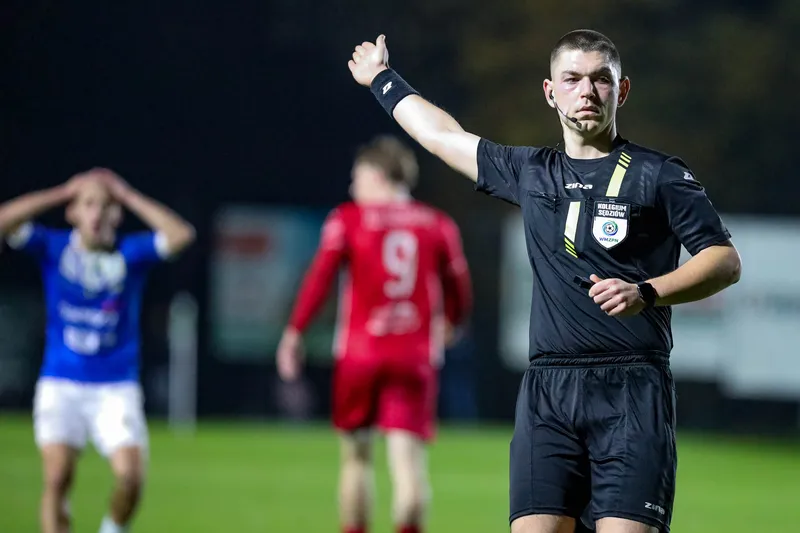GKS Wikielec - Stomil Olsztyn [FOTORELACJA] — zdjęcie 103