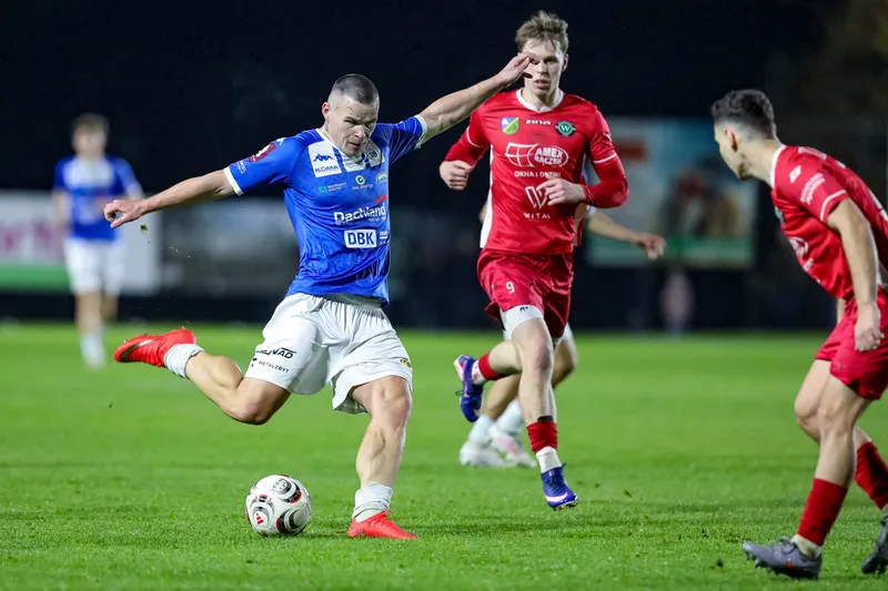 GKS Wikielec - Stomil Olsztyn [FOTORELACJA] — zdjęcie 106