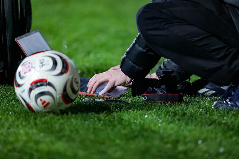 GKS Wikielec - Stomil Olsztyn [FOTORELACJA] — zdjęcie 107