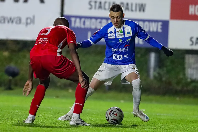 GKS Wikielec - Stomil Olsztyn [FOTORELACJA] — zdjęcie 111