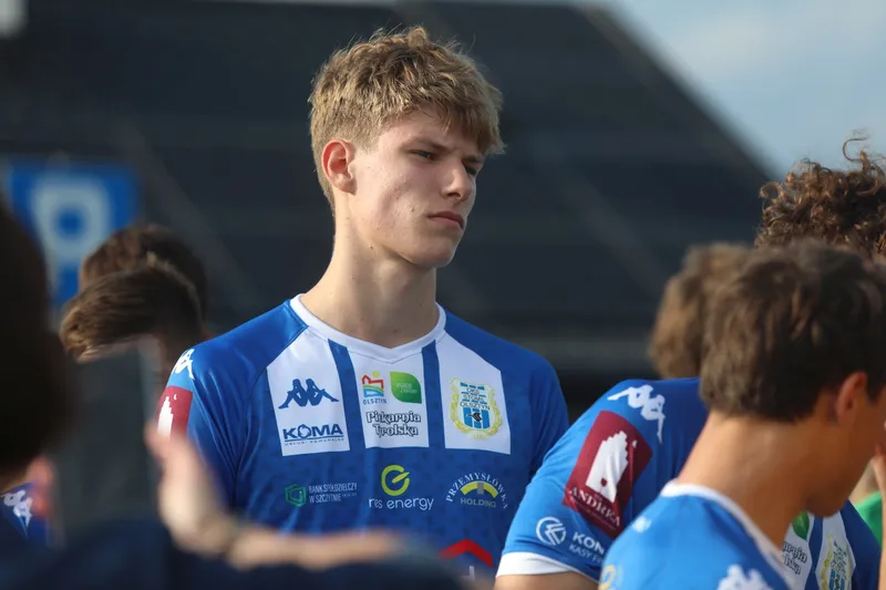 Fotorelacja z meczu LZS Frednowy – Stomil Olsztyn 0:11