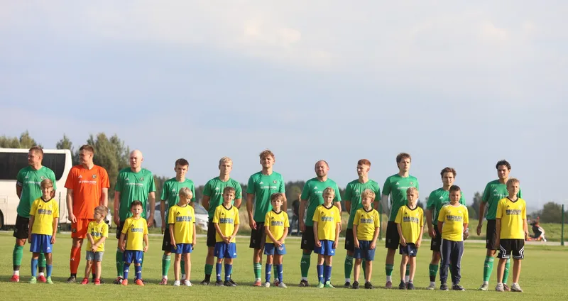 Fotorelacja z meczu LZS Frednowy – Stomil Olsztyn 0:11