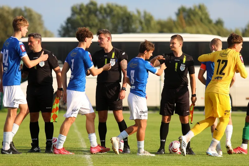 Fotorelacja z meczu LZS Frednowy – Stomil Olsztyn 0:11